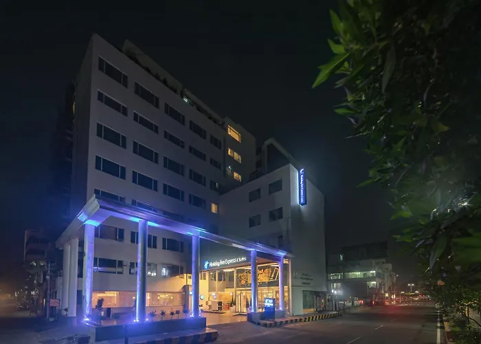 Holiday Inn Express & Suites Vijayawada By Ihg
